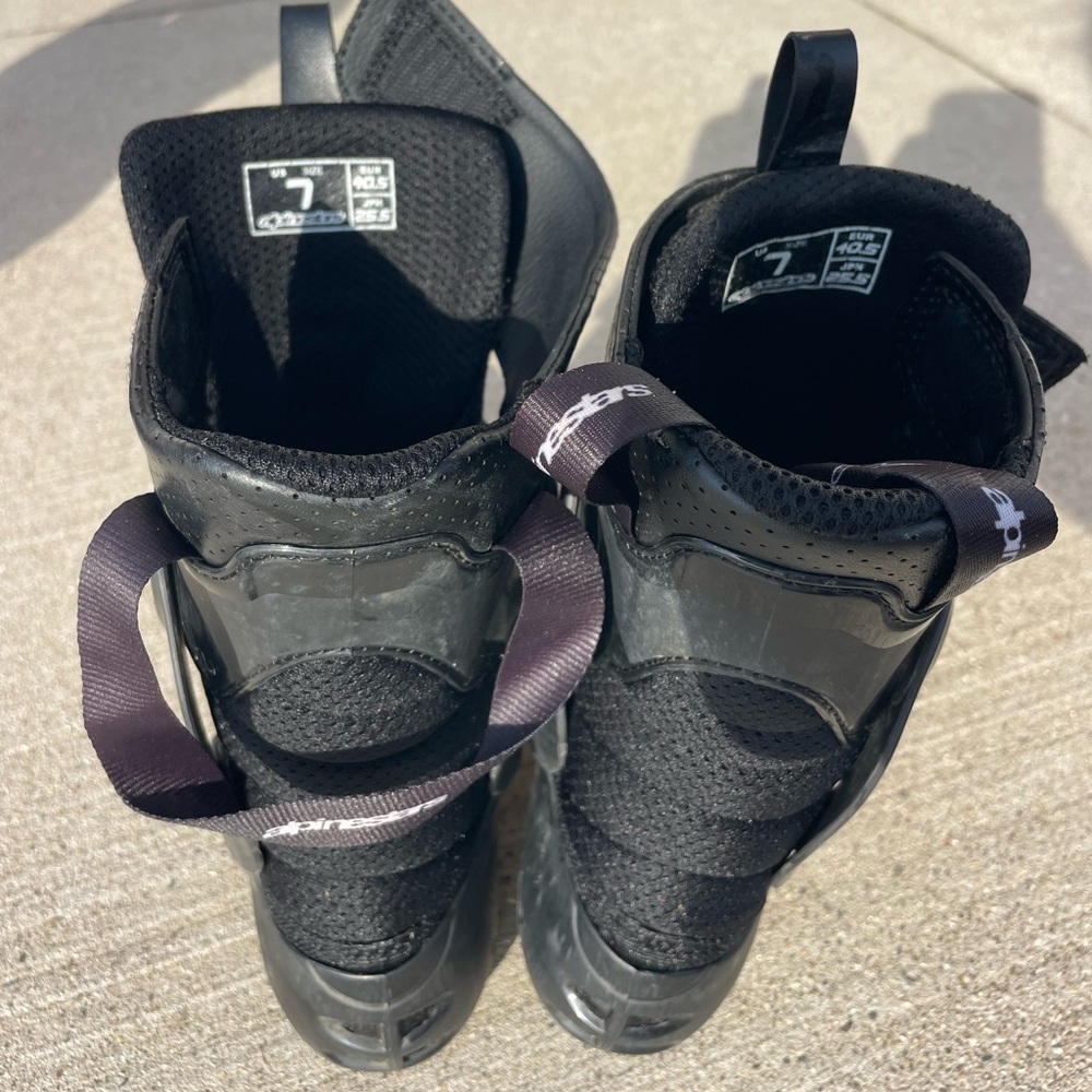 Alpeinstar Tech-10 Boots - Picture 7 of 8